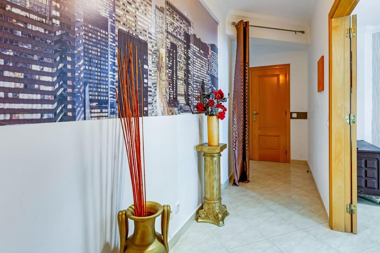 Apartment Spacious 2 Bdr W/ Patio By Lovelystay Armacao de Pera